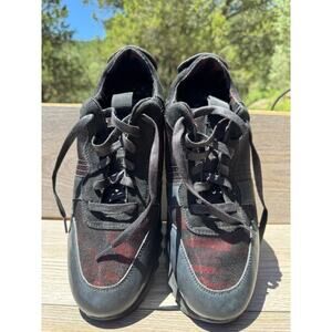 Karl Lagerfeld Men's Camo Runner Sawtooth Sole Sneakers Black Burgundy Size 13